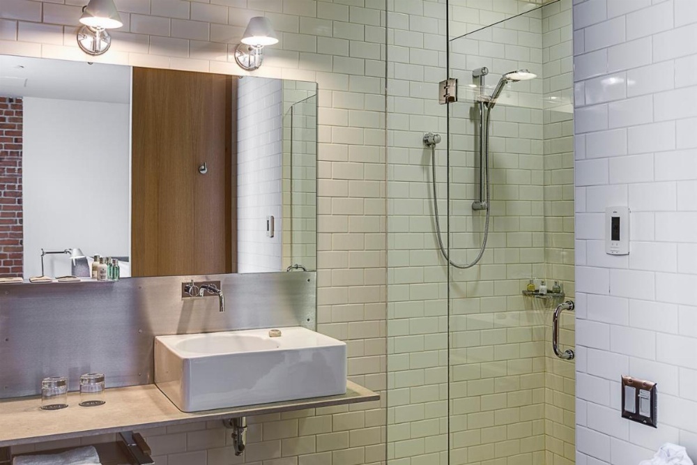 Room image 5